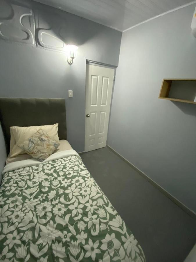 Hostal Casa Jardin Cartagena Ngoại thất bức ảnh