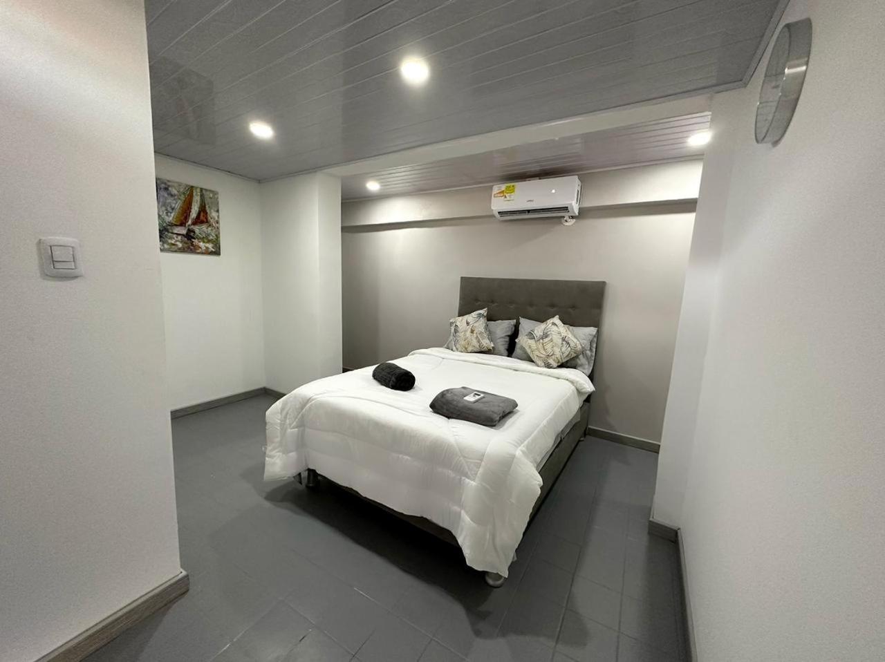 Hostal Casa Jardin Cartagena Ngoại thất bức ảnh